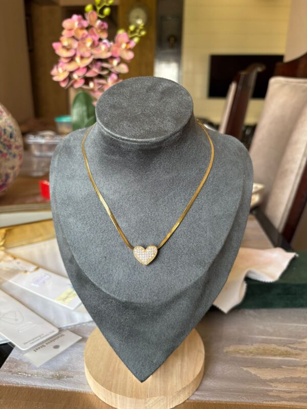 Golden heart layered neckpiece - Image 4
