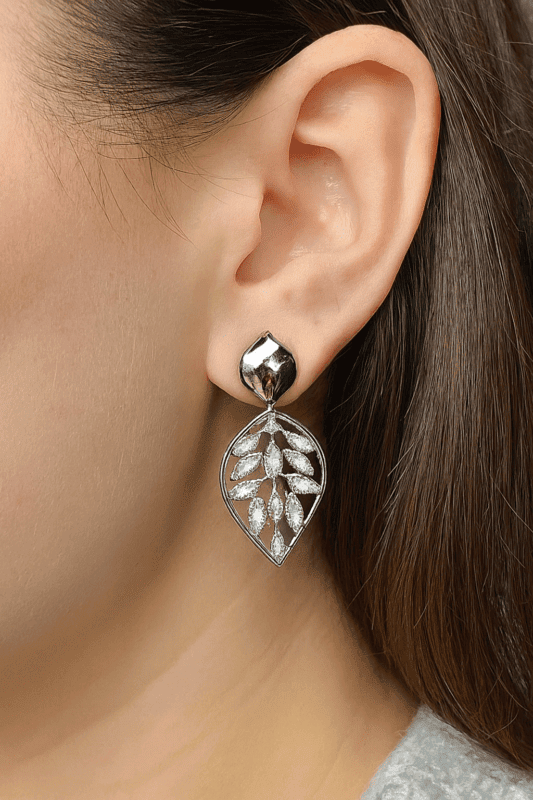 Leenzara Crystal Leaf Drops - Image 3