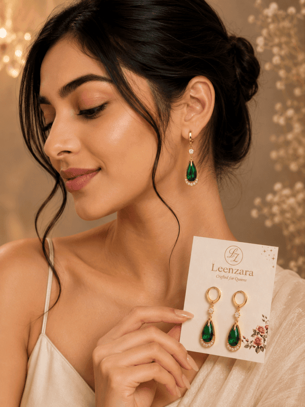 Leenzara Teardrop Crystals Dangle Earrings(Green)