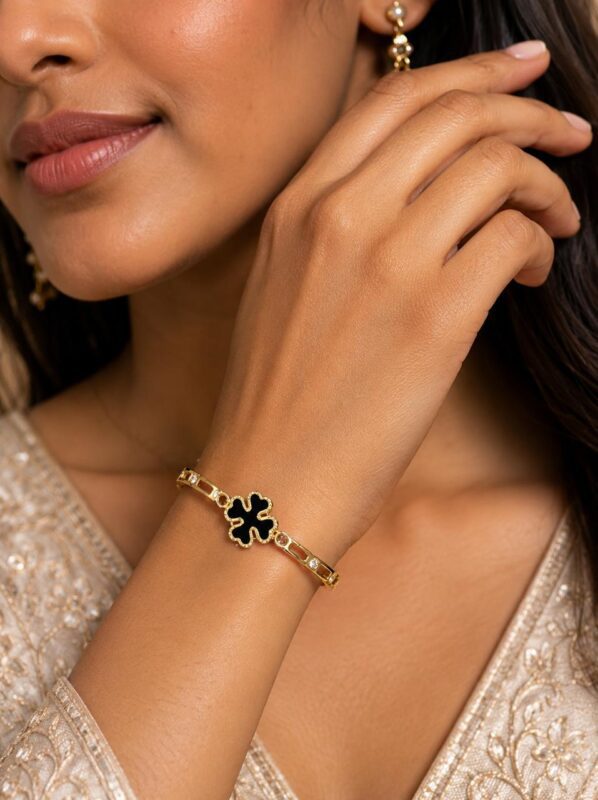 Black Clover Gold Bracelet - Image 3