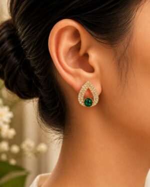 Leenzara Green Crystal Earrings - Image 2