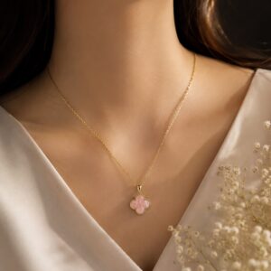 Pink pendant silver chain necklace