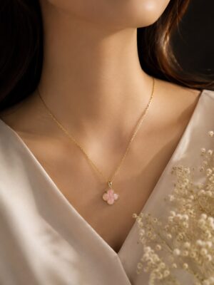 Pink pendant silver chain necklace